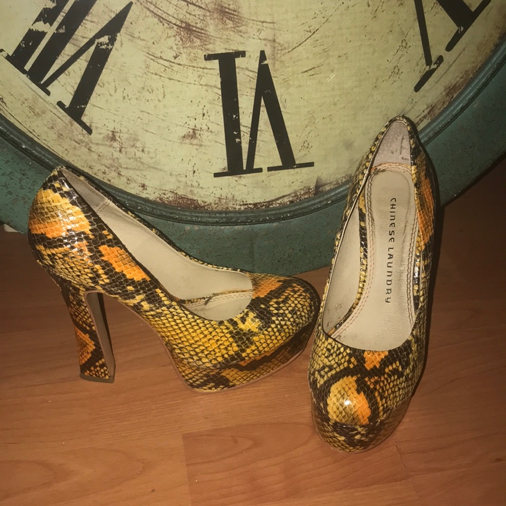 Chinese Laundry MOVE OVER Orange Python Pump